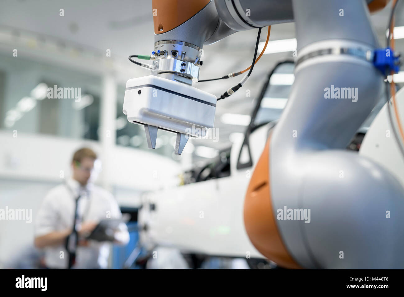 Robot in robotics research facility hi-res stock photography and images ...