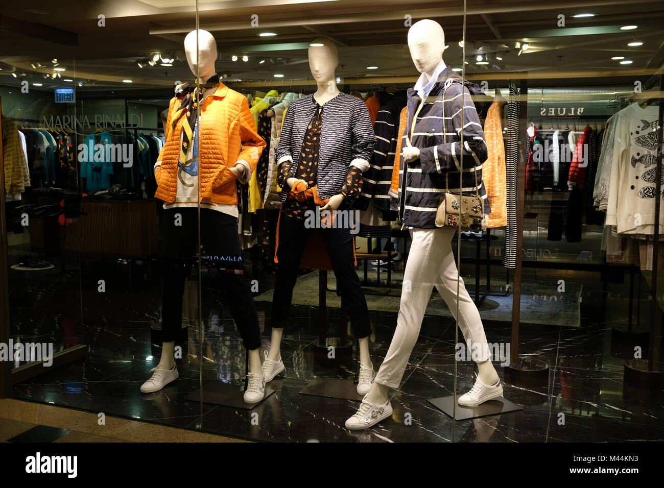 On mannequins in street hi-res stock photography and images - Page 2 - Alamy