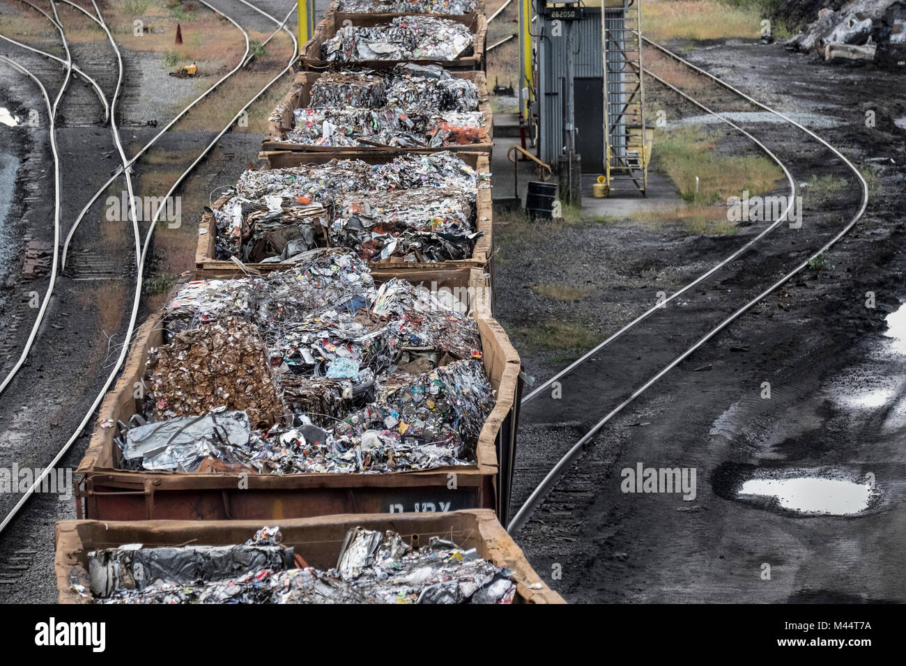 United States, Washington, Seattle, Nucor Bar Mill, scrap metal being