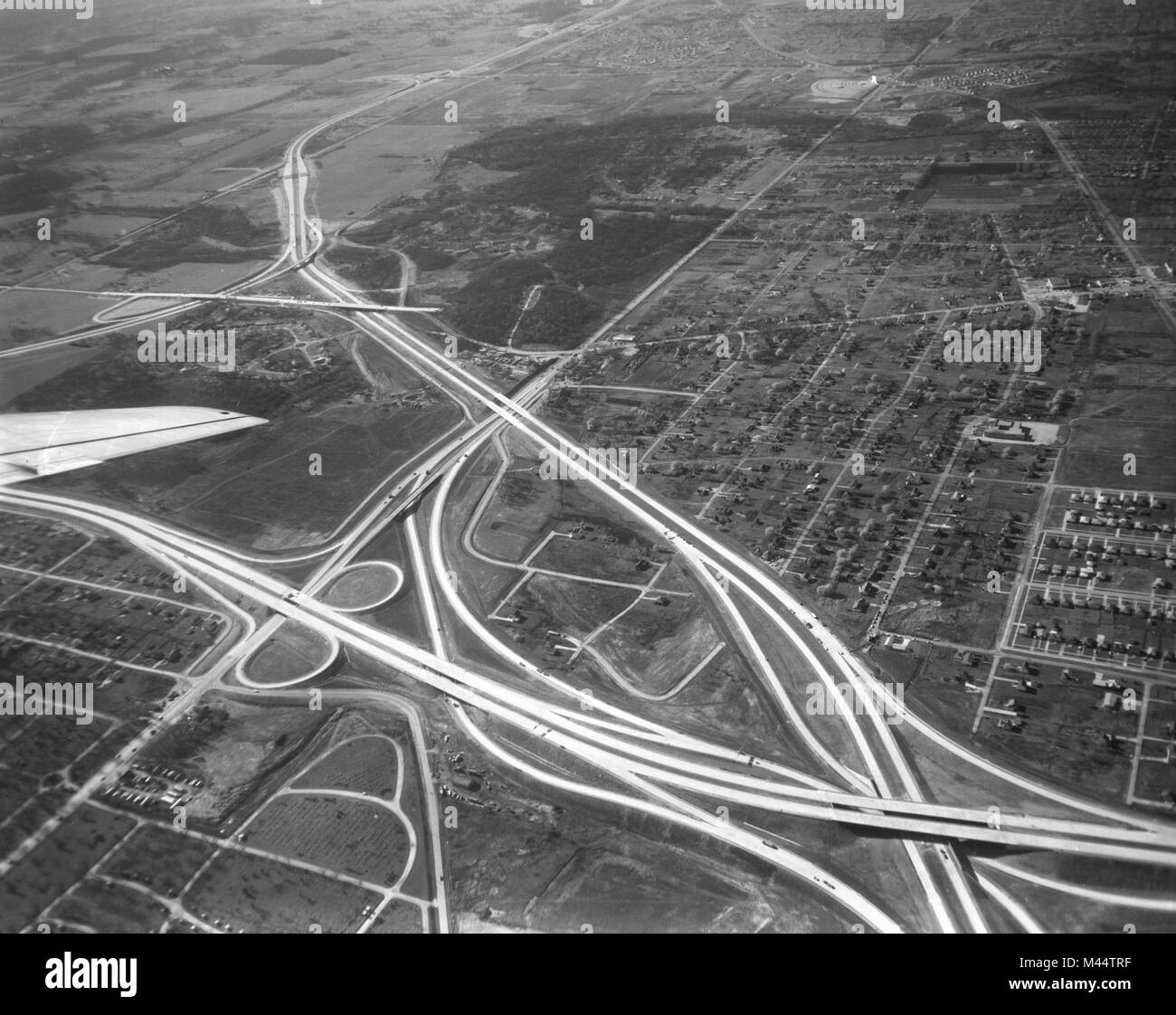 Aerial view of westbound Congress Xpressway at Tri-State tollway. ca. 1960. Stock Photo