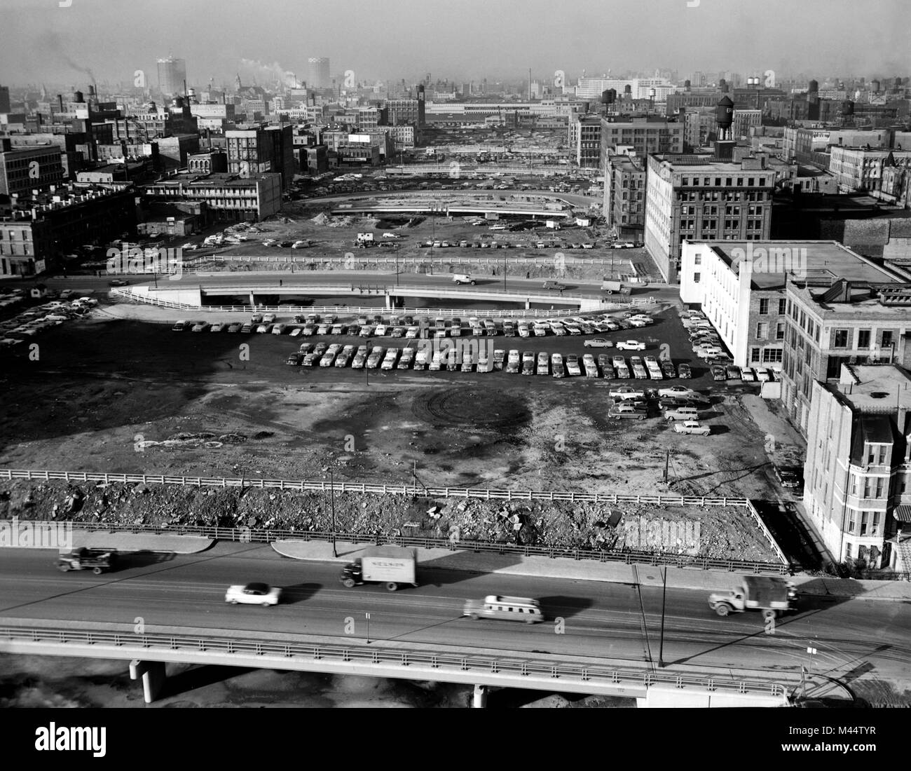 Construction on the Kennedy Expressway through downtown Chicago, ca. 1957. Stock Photo