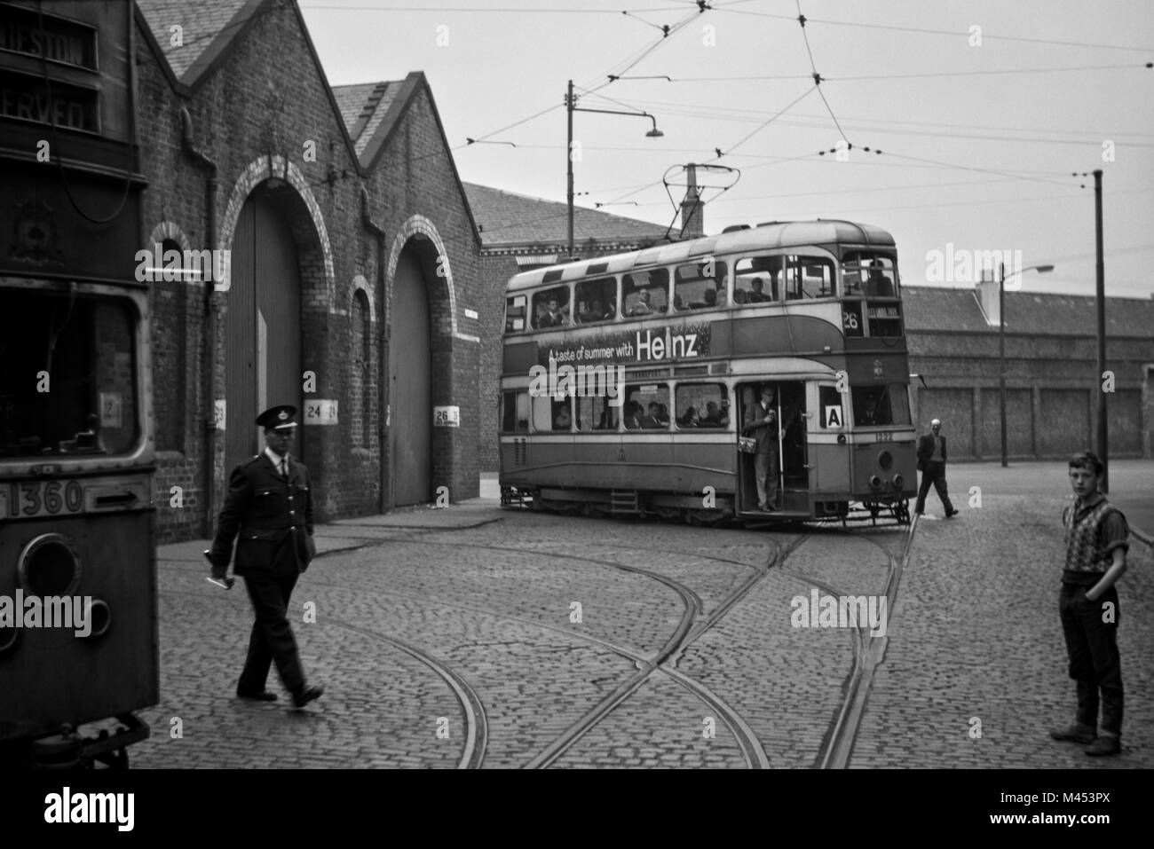 Glasgow Tram no 1222 outside 45 Ruby Street, Dalmarnock Tram Depot. The tram was on a special service route for the enthusiasts. Image taken in 1962 Stock Photo