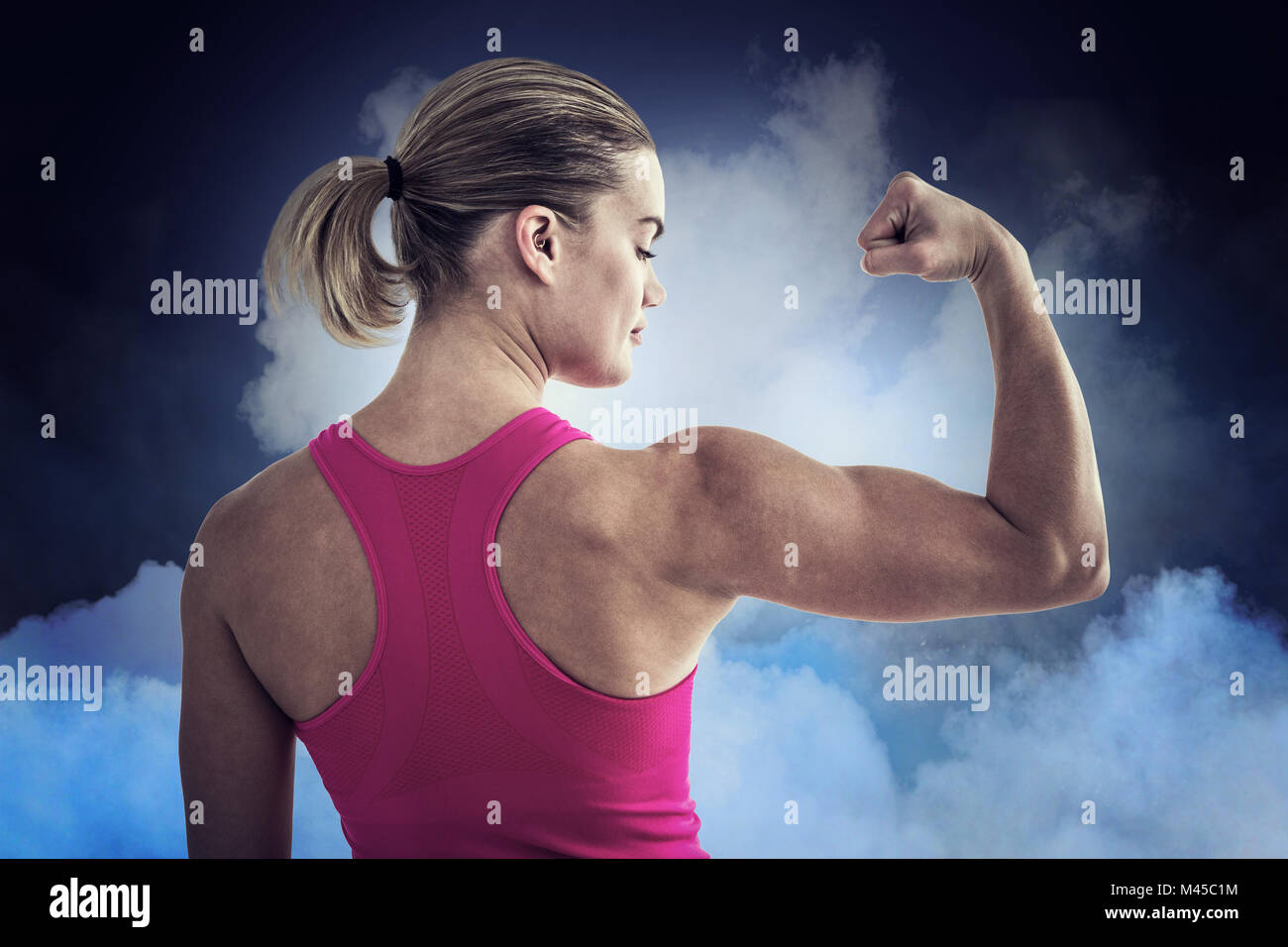 48,400+ Female Back Muscles Stock Photos, Pictures & Royalty-Free Images -  iStock