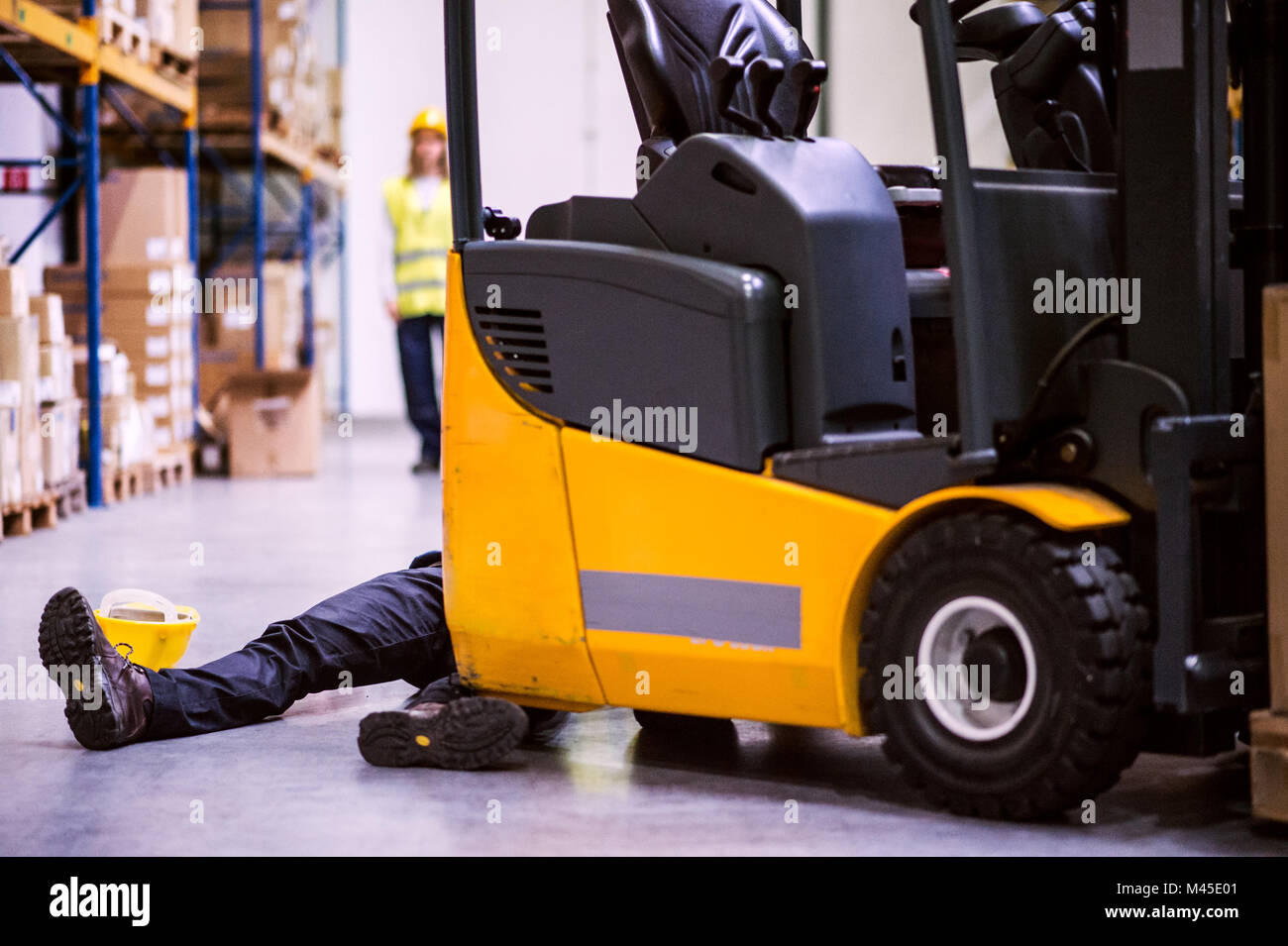 Fork Lift Truck Accident High Resolution Stock Photography And Images Alamy