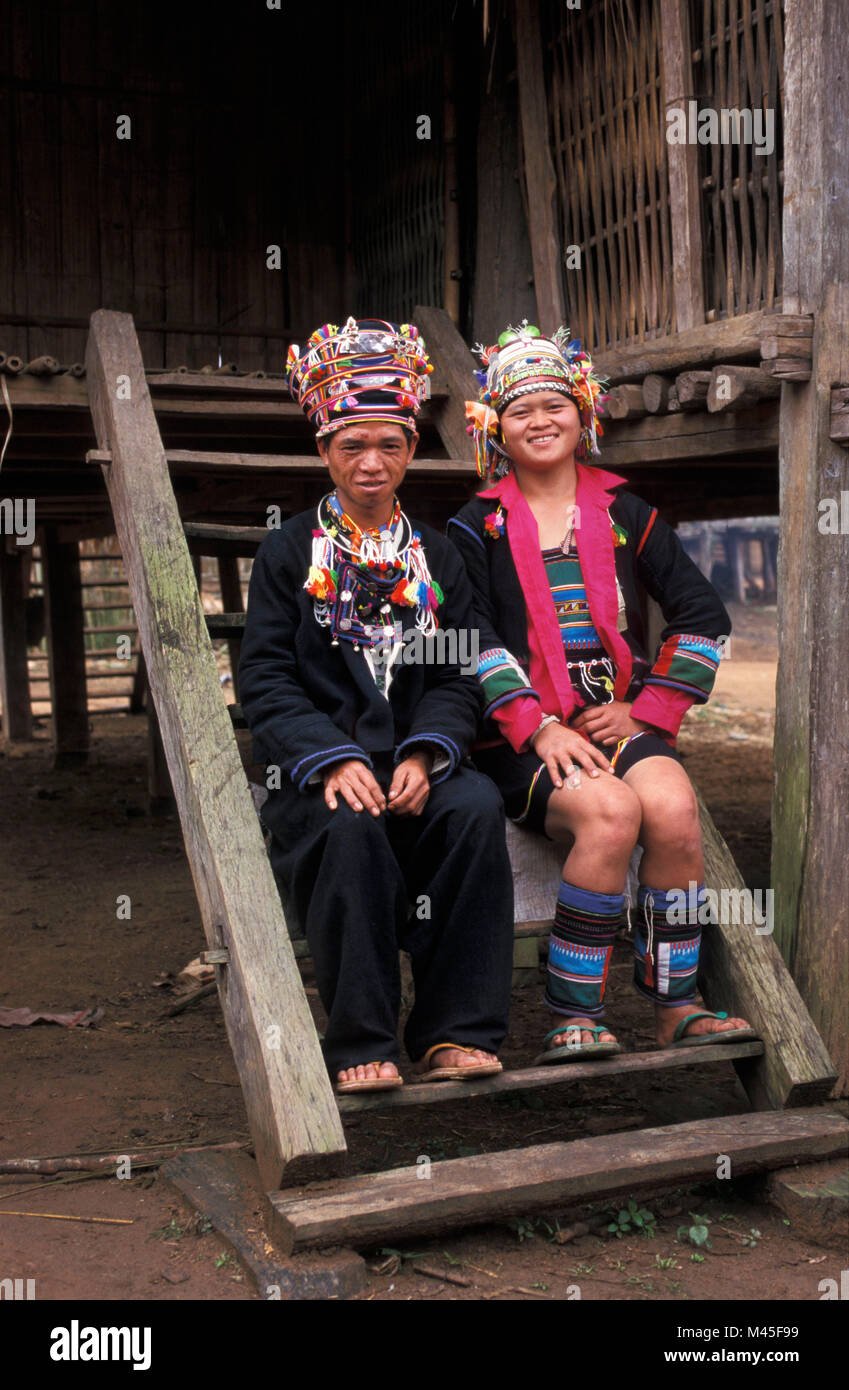 Laos. Luang Namtha (near Muang Sing). Couple dressed for marriage, bride and groom. Hakha or Akha hill tribe. Portrait. Stock Photo