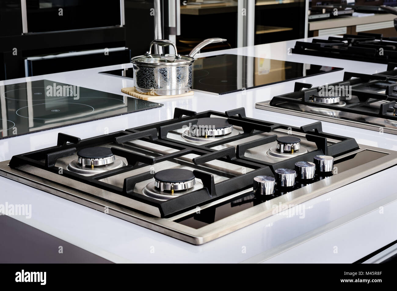 New top gas cooktop