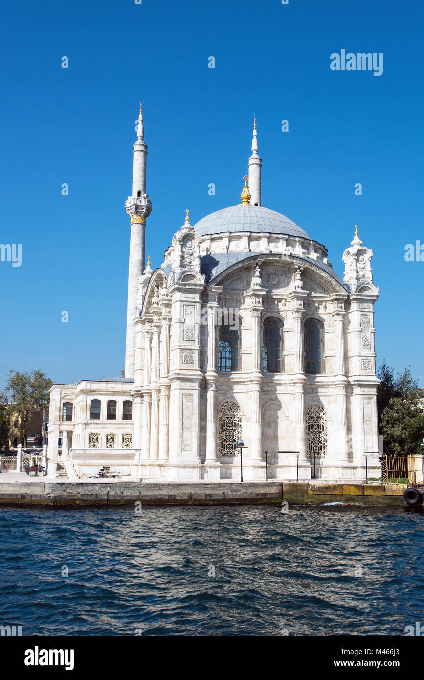 The Ortakoy Mosque at the Bosphorus in Istanbul, Turkey Stock Photo