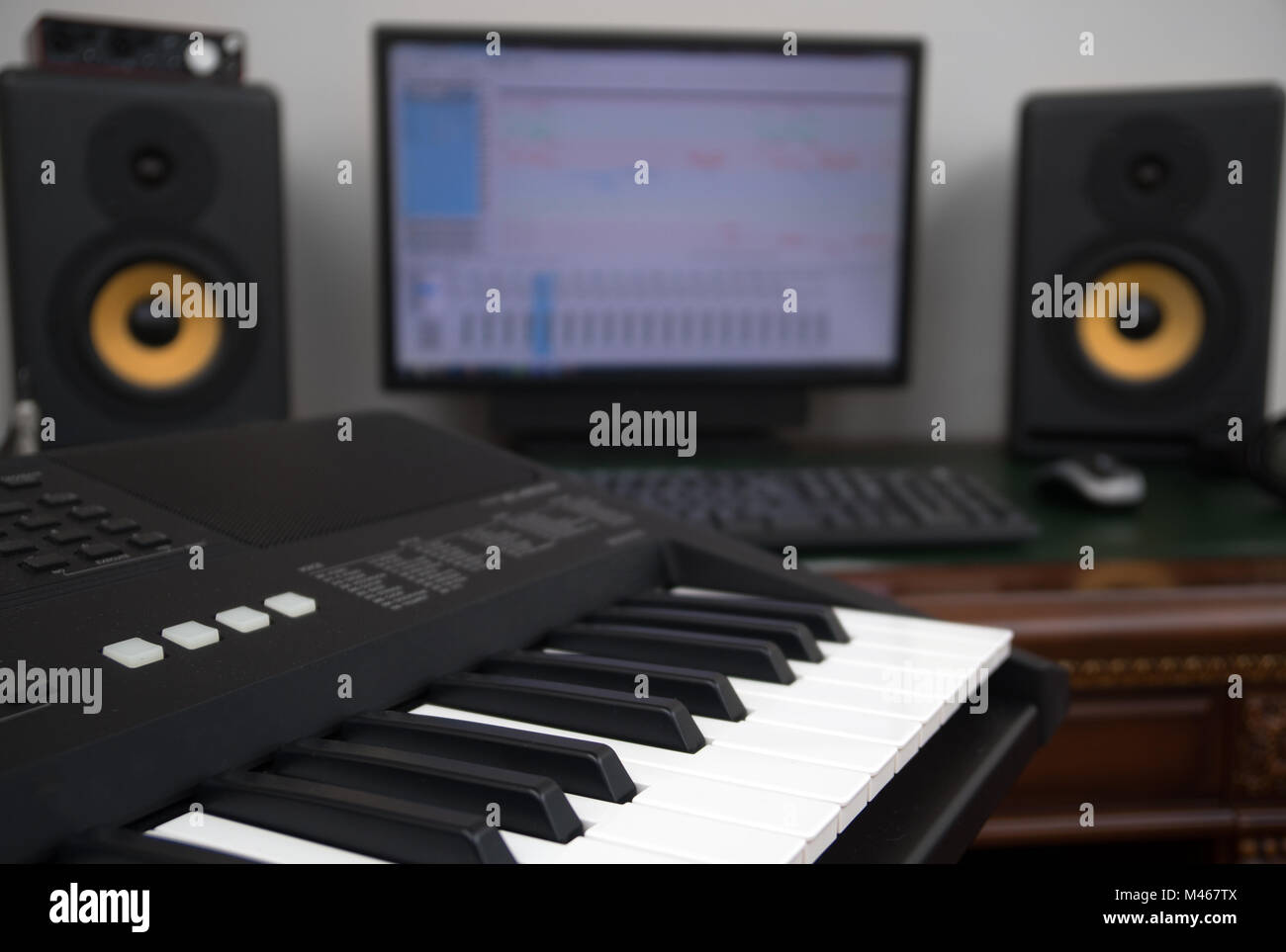studio monitors for keyboard