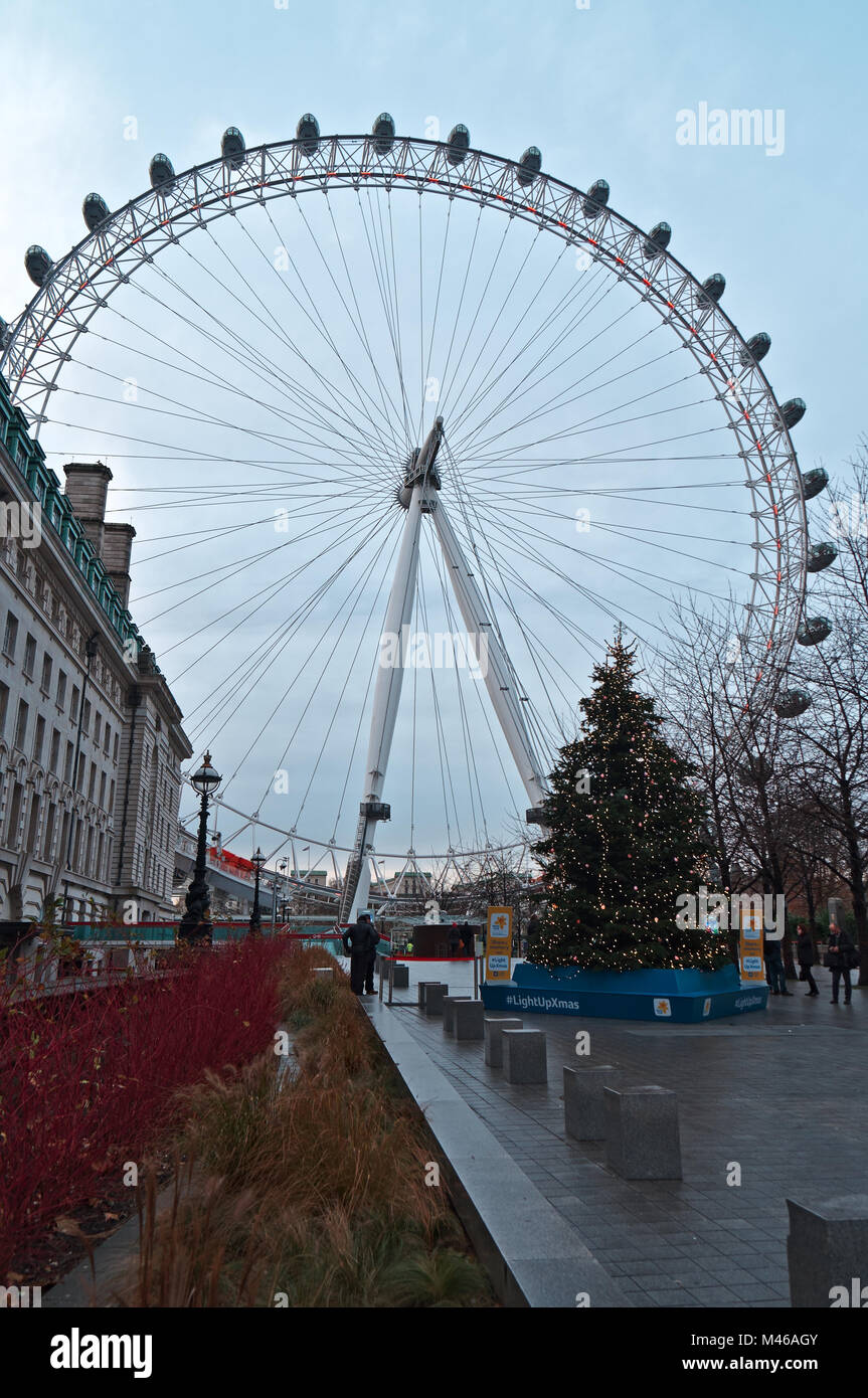 London eye christmas hires stock photography and images Alamy