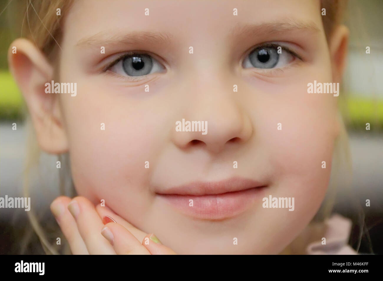 Beauty girl blue eyes hi-res stock photography and images - Alamy