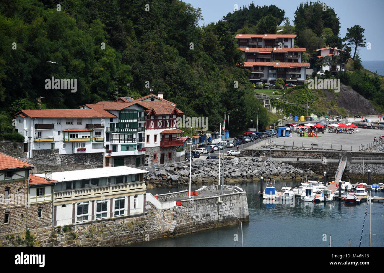 Mutriku harbour, Bay of Biscay, Basque country, Gipuzkoa province, Spain, Europe Stock Photo