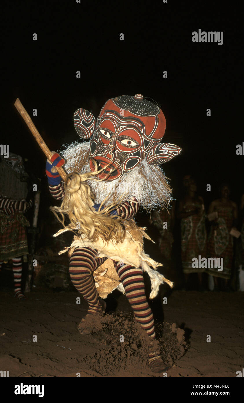 Zimbabwe Dance High Resolution Stock Photography and Images Alamy