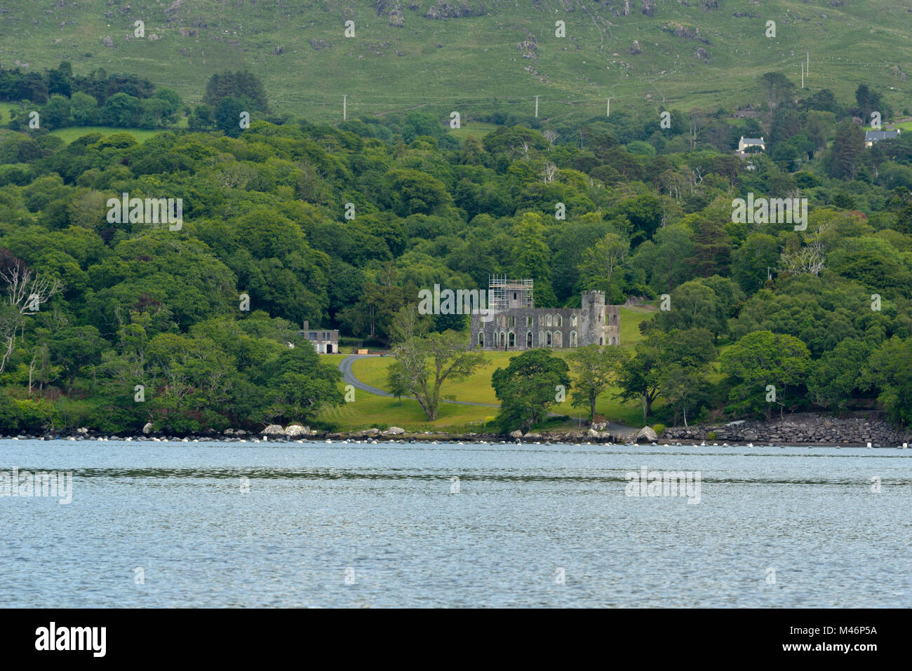 Glengarriff castle hires stock photography and images Alamy