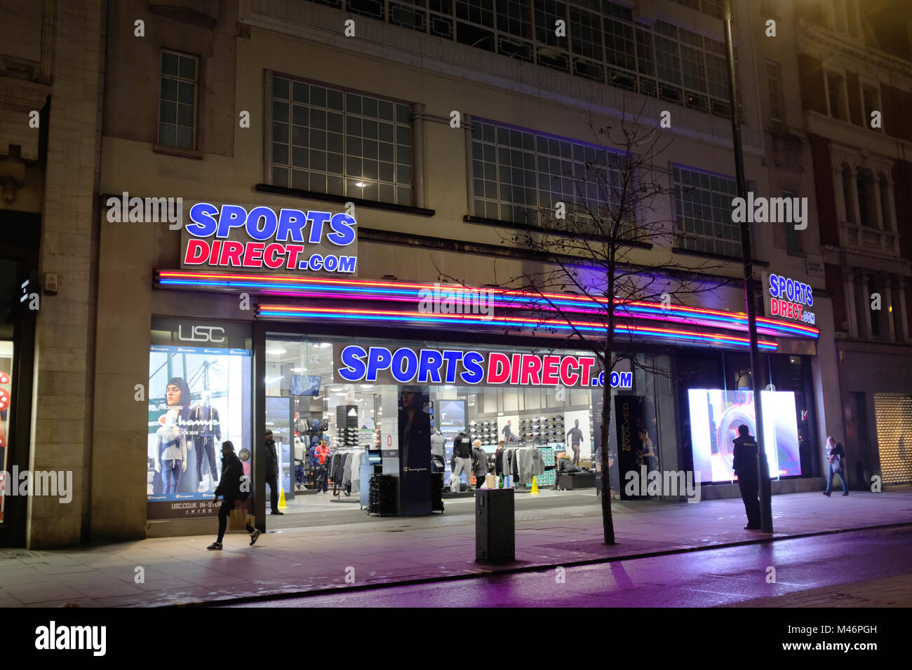Sports direct shop london hires stock photography and images Alamy