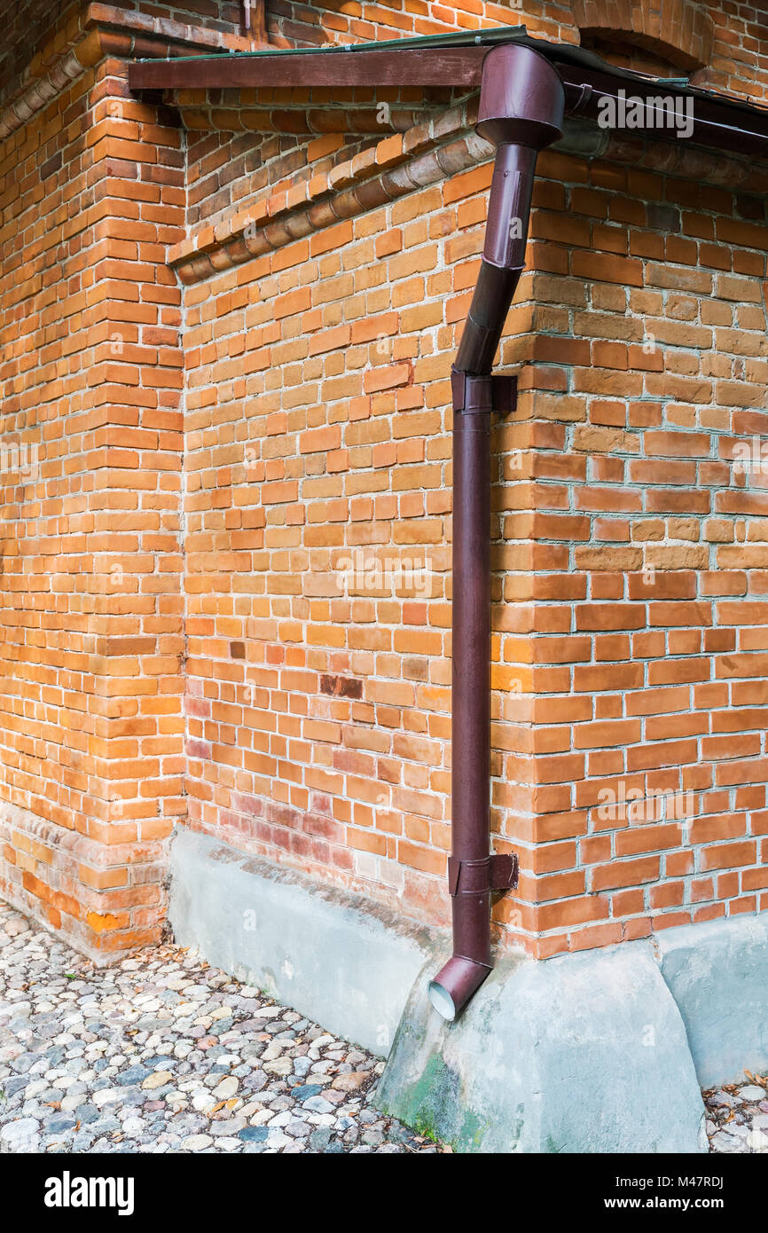 Page 2 On Drainpipe High Resolution Stock Photography And Images Alamy Page 2 On Drainpipe High Resolution Stock Photography And Images Alamy