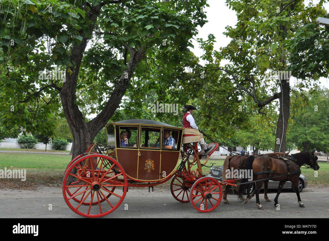 Horsedrawn carriage rides in Williamsburg, Virginia Stock Photo Alamy