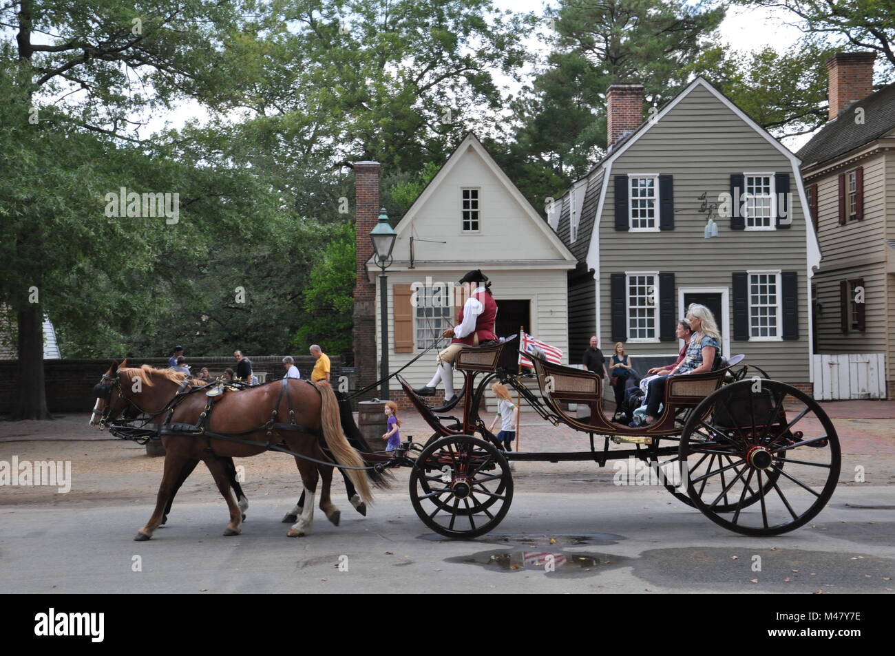Horsedrawn carriage rides in Williamsburg, Virginia Stock Photo Alamy