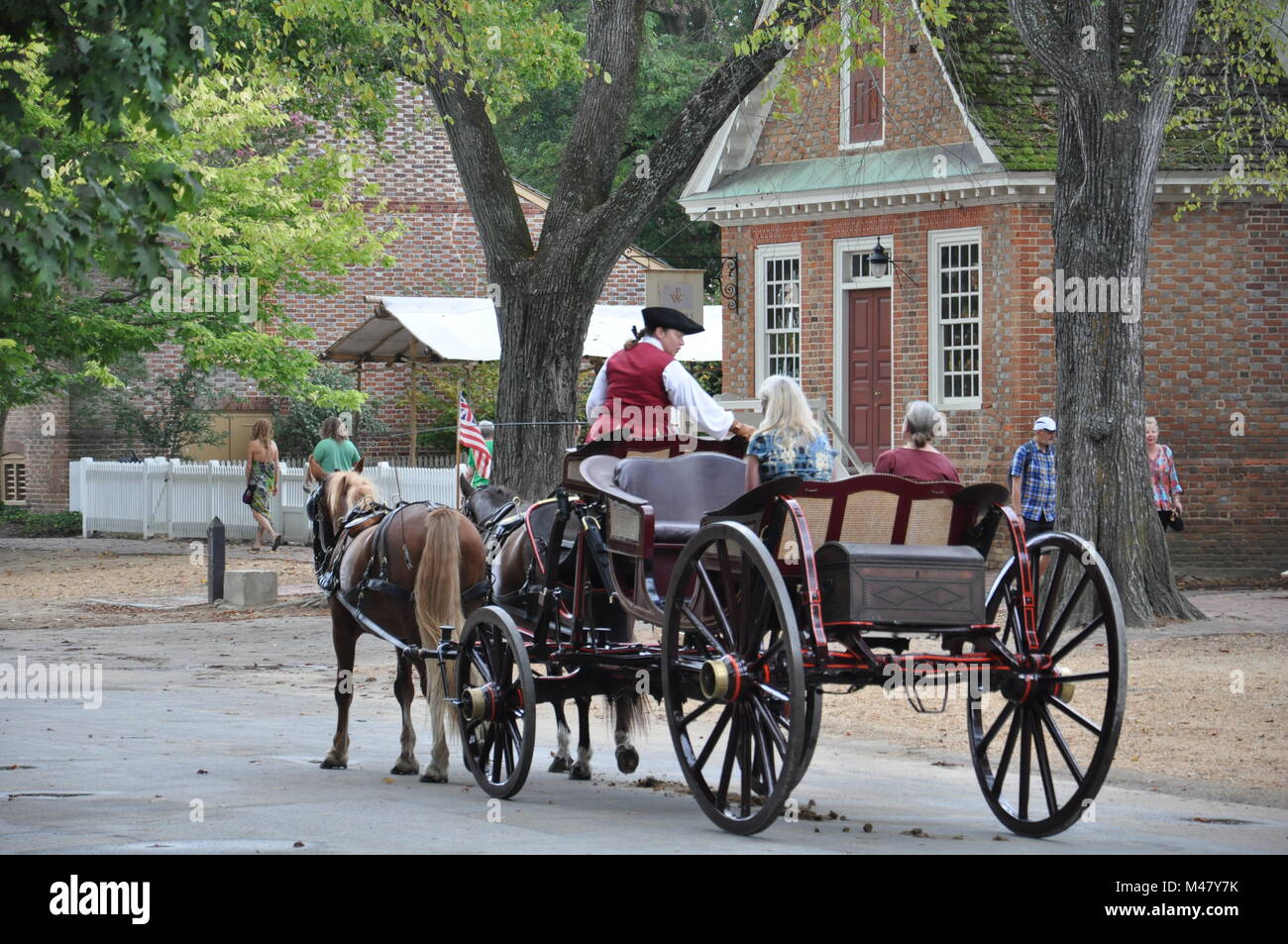 Horsedrawn carriage rides in Williamsburg, Virginia Stock Photo Alamy