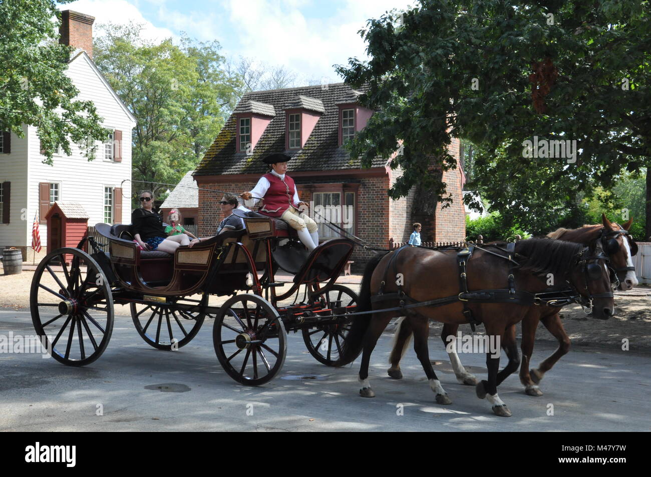 Horsedrawn carriage rides in Williamsburg, Virginia Stock Photo Alamy
