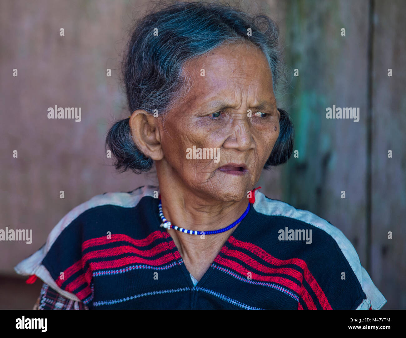 Vietnamese hill tribe woman hi-res stock photography and images - Alamy