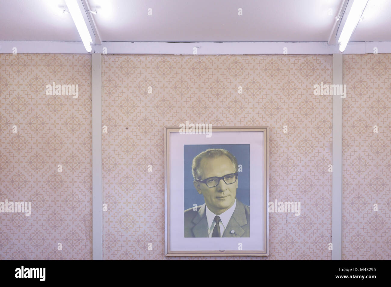 Exhibition with official portrait of Erich Honecker, East German General Secretary of the Central Committee of the Socialist Unity Party of Germany, i Stock Photo