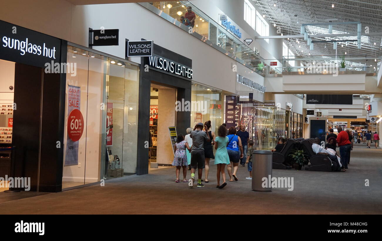 Sunglass Hut - Sunglasses store in Elizabeth, United States