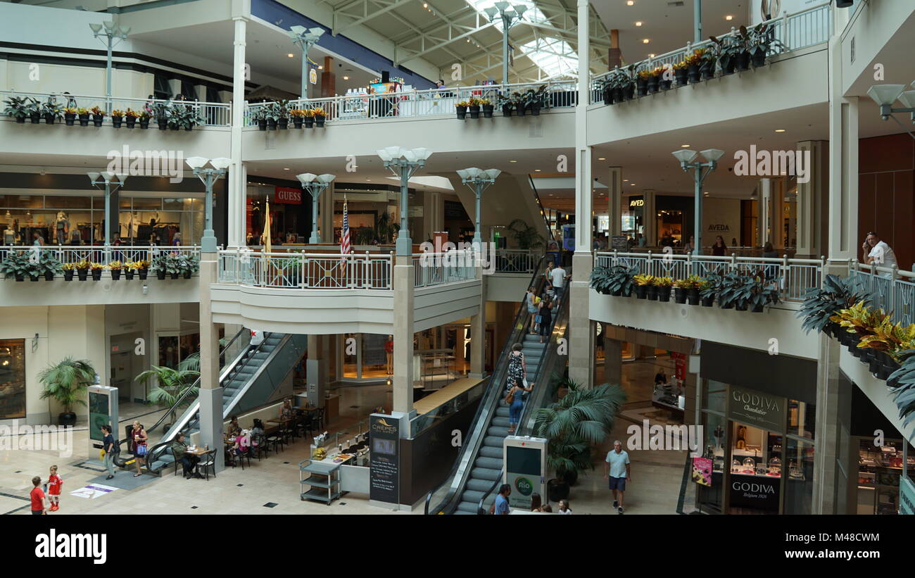 bridgewater mall nike store