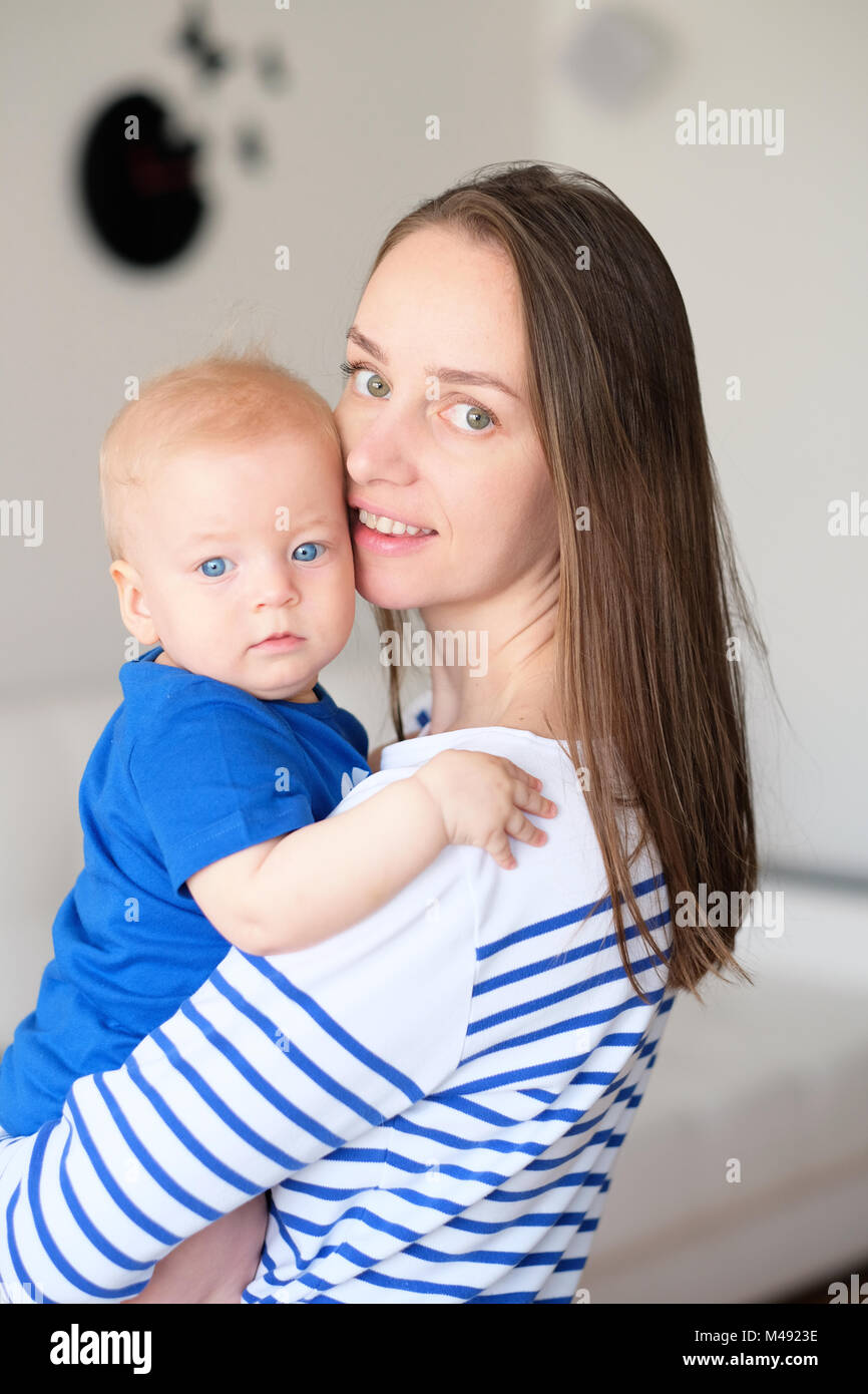 Six Months Old Baby With Mother Stock Photo Alamy six-months-old-baby-with-mother-stock-photo-alamy