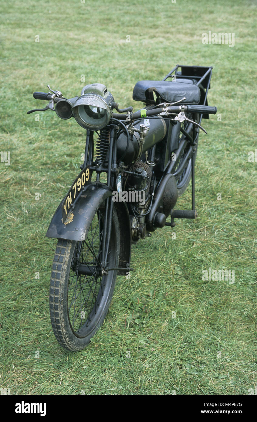 Bsa motorcycle old vintage classic hi-res stock photography and 