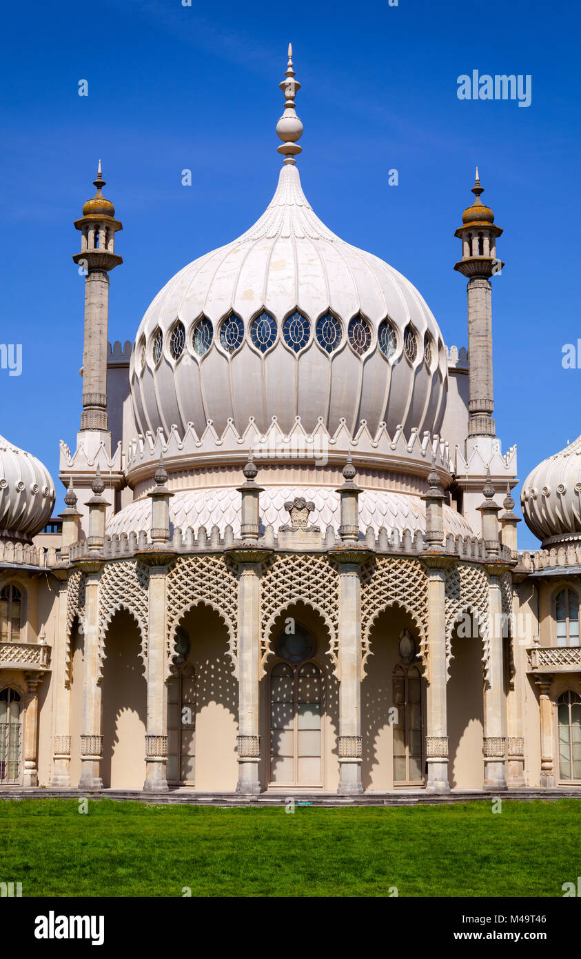 The Royal Pavilion (Brighton Pavilion), former royal residence built in the Indo-Saracenic style in Brighton, East Sussex, Southern England, UK Stock Photo