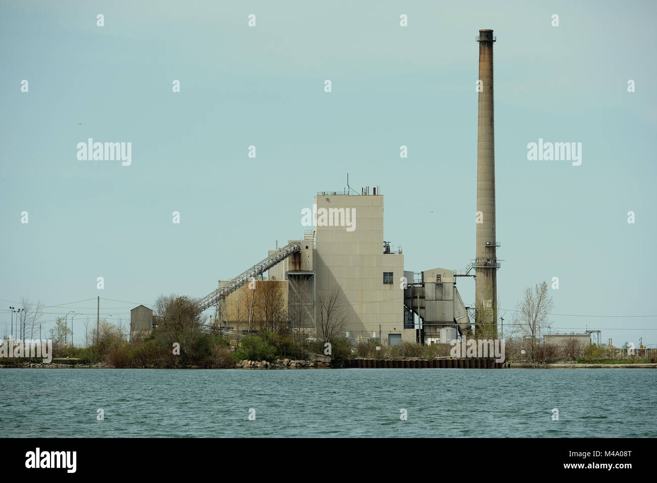 Michigan coal power plant hi-res stock photography and images - Alamy