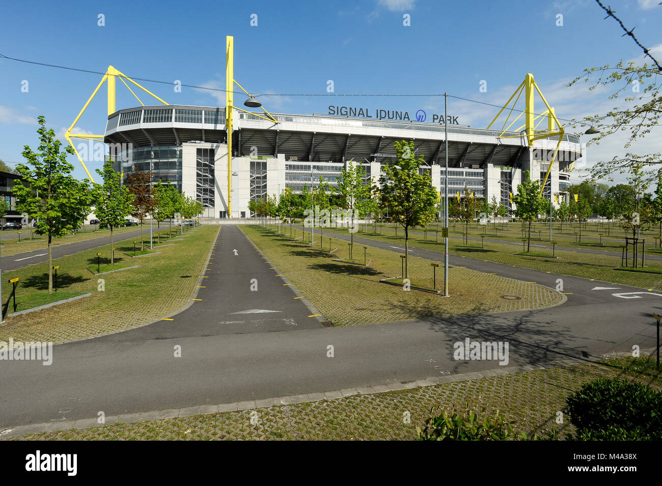 Signal Iduna Park, home of Borussia Dortmund football club, in Dortmund, North Rhine Westphalia, Germany. May 7th 2015 © Wojciech Strozyk / Alamy Stoc Stock Photo