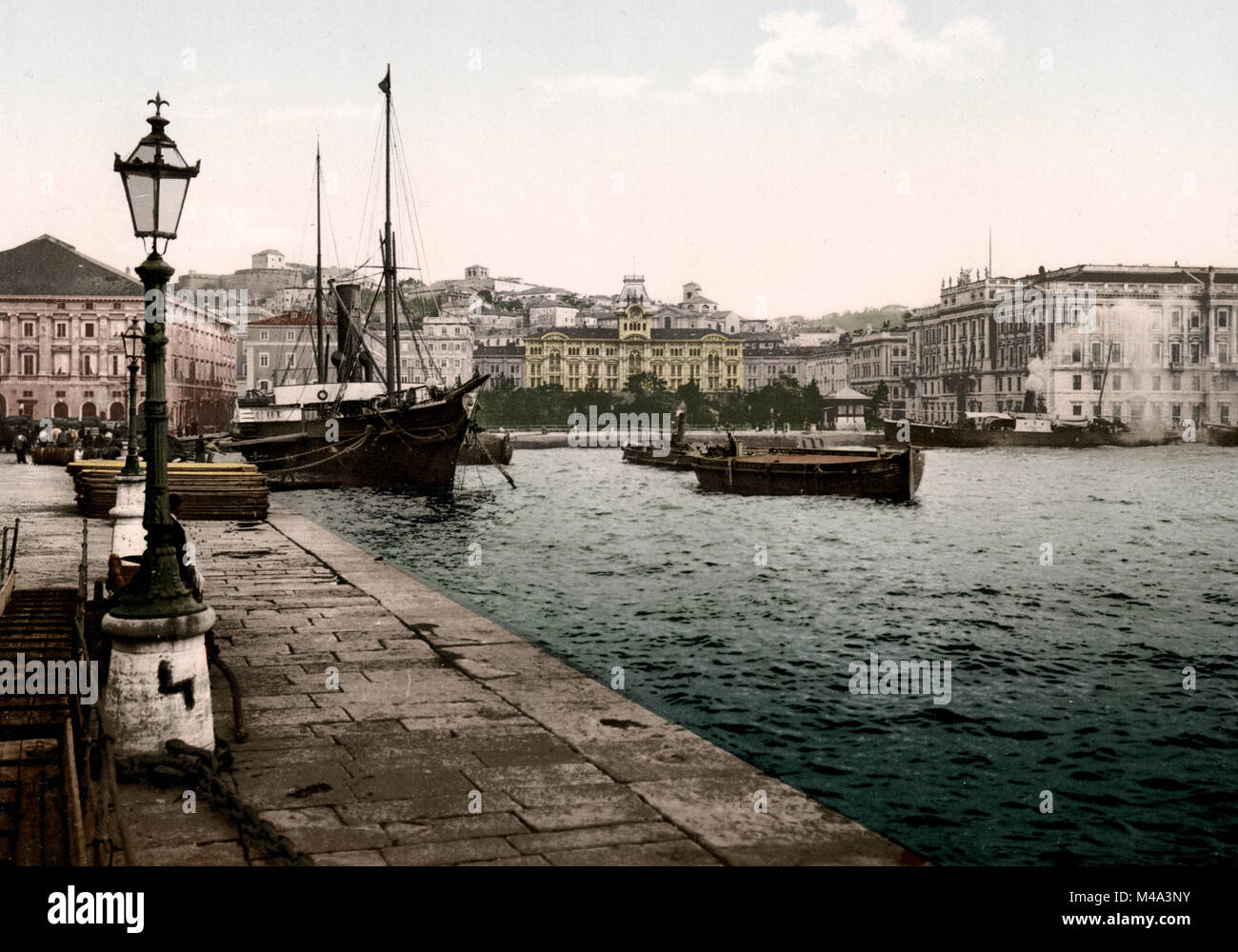 19 Batiscafo Trieste Royalty-Free Images, Stock Photos & Pictures
