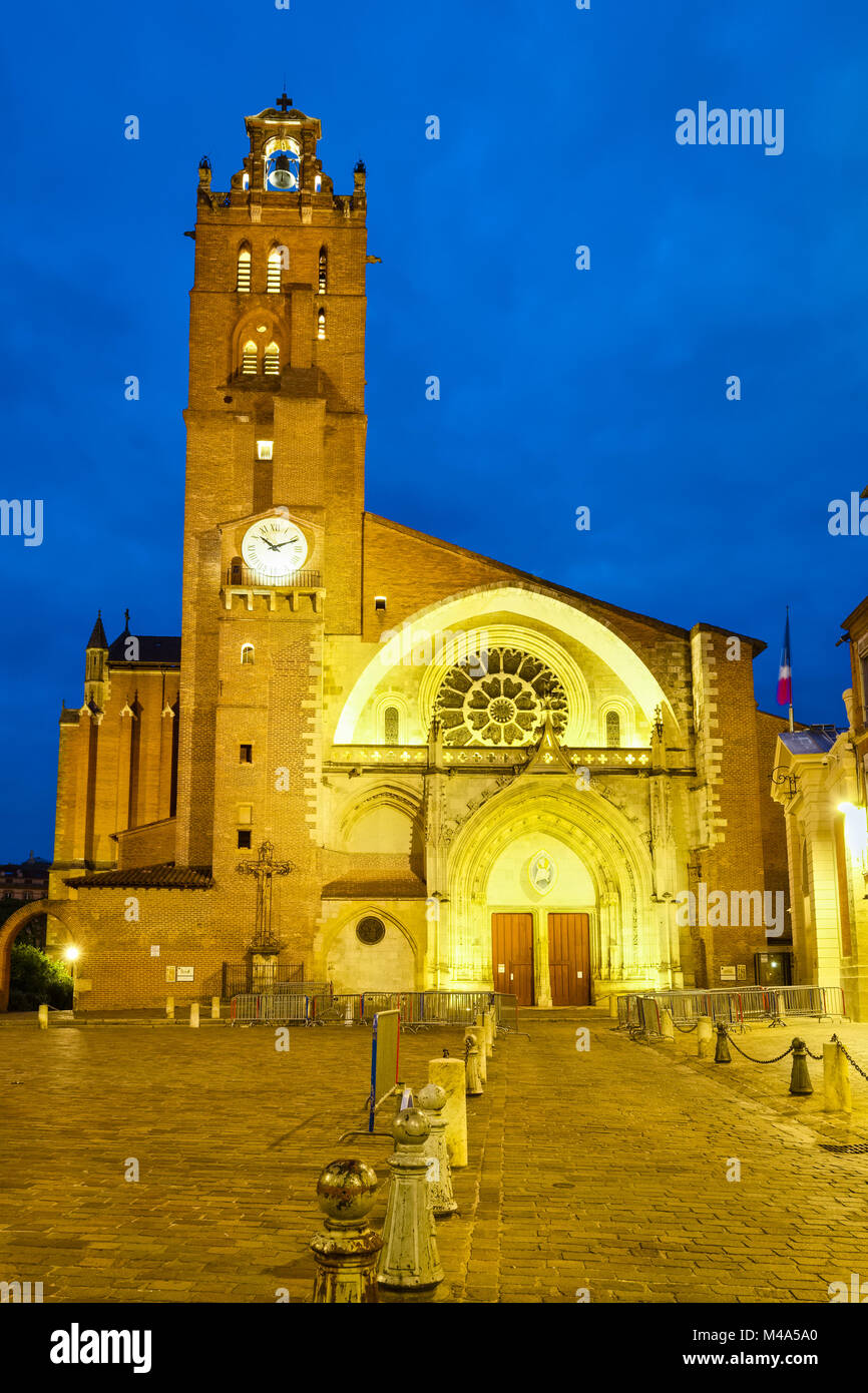 Saint etienne cathedral toulouse hires stock photography and images