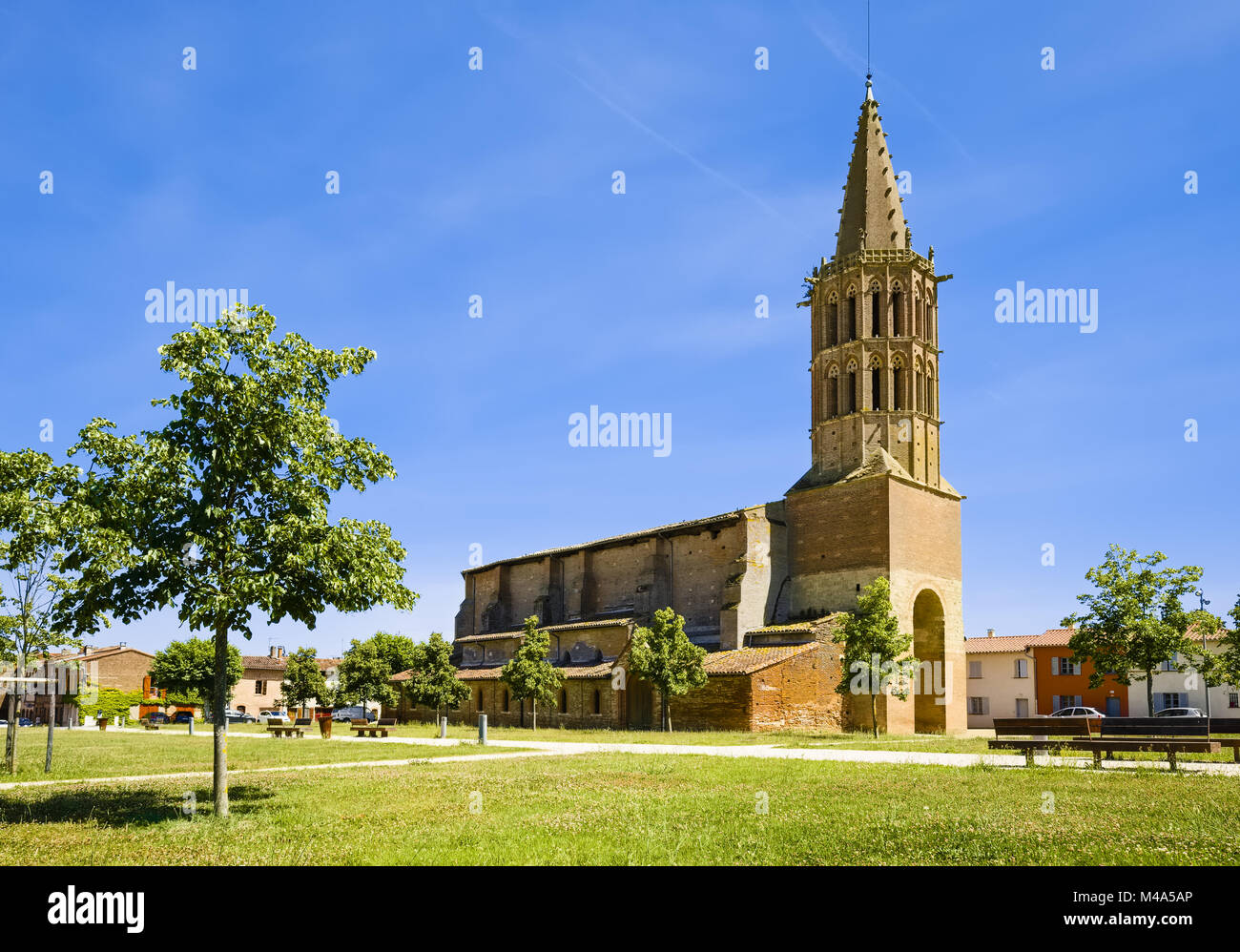 Oldest churches in france hires stock photography and images Alamy