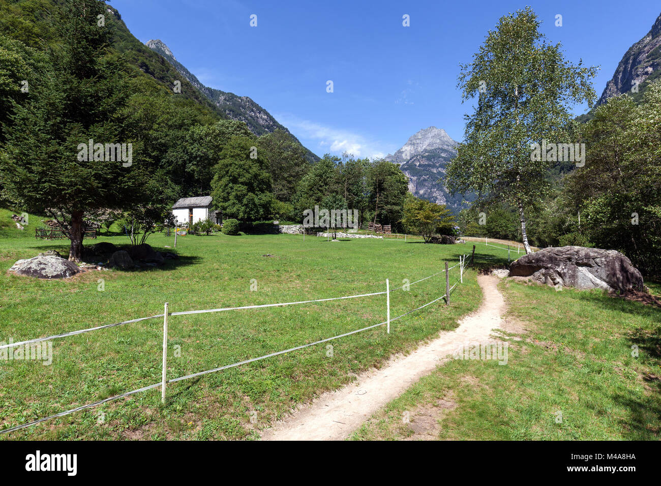 Hiking trail along the Verzasca between Lavertezzo and Brione,Verzasca Valley,Valle Verzasca,Canton Ticino,Switzerland Stock Photo