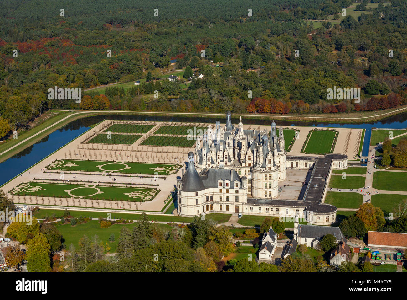Chateau de chambord aerial hi-res stock photography and images - Alamy