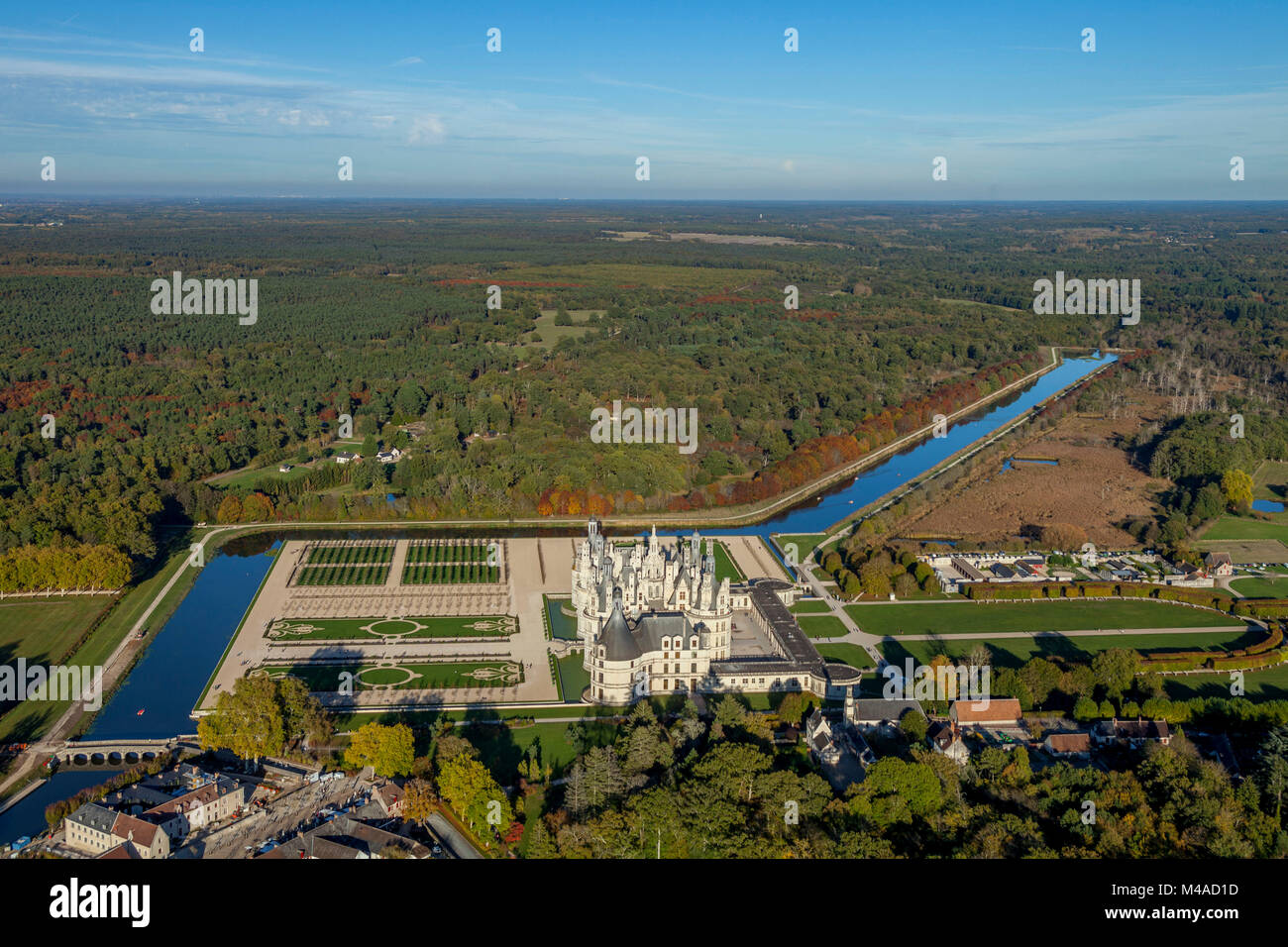 Aerial view of the Chateau de Chambord, a Renaissance style castle registered as a UNESCO World Heritage Site and National Historic Landmark (French Ò Stock Photo