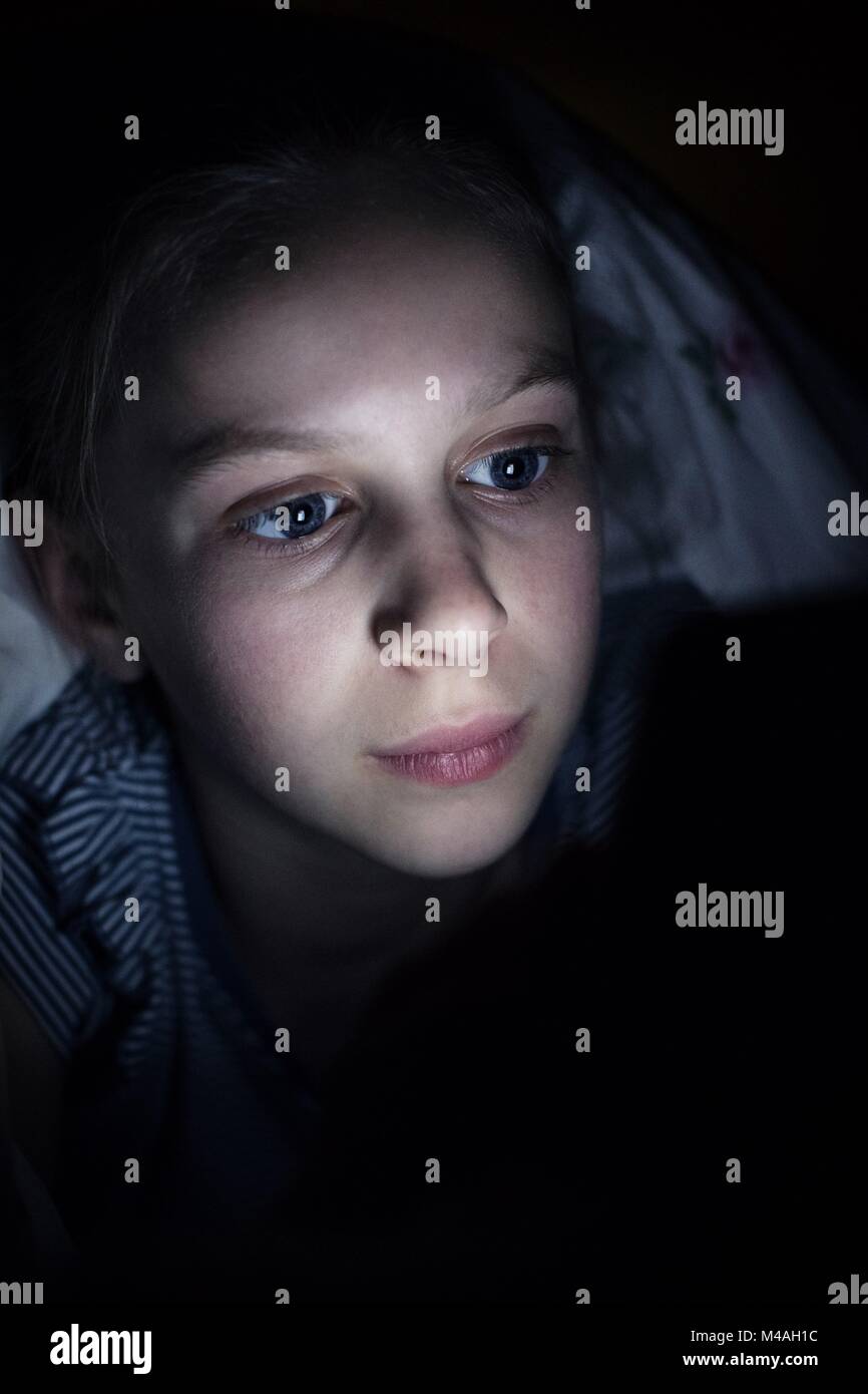 Phone night bed hires stock photography and images Alamy