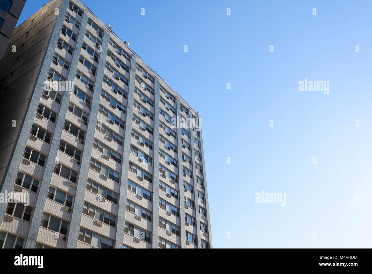 Exterior of a residential tower in New York City Stock Photo - Alamy