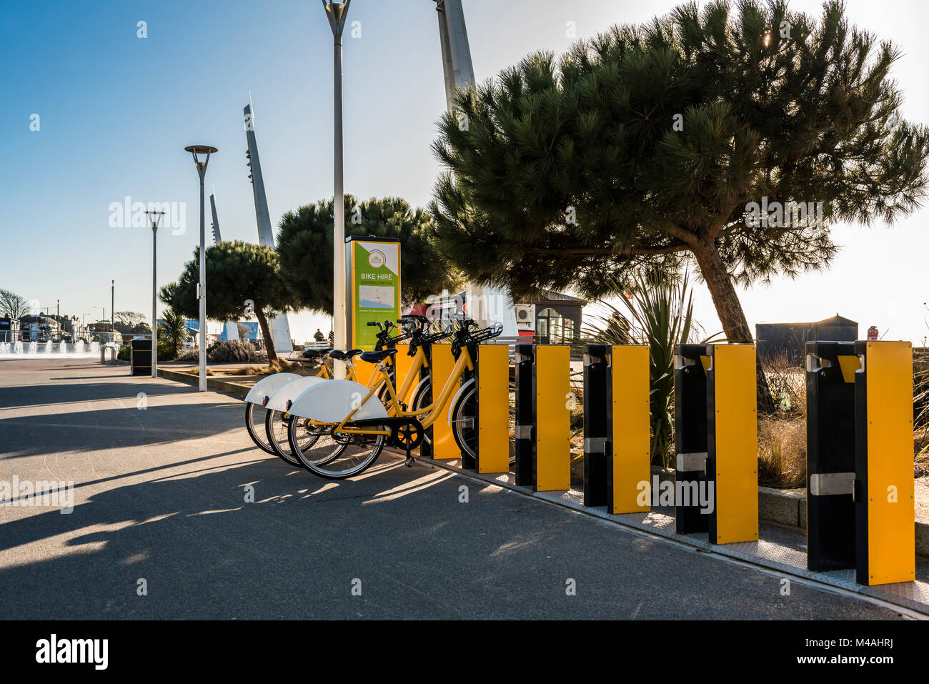 Motionhub cycle hire southend on sea seafront. Bicycle rental. Stock Photo