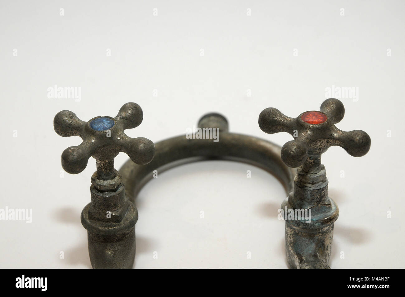 vintage hot and cold water taps Stock Photo Alamy