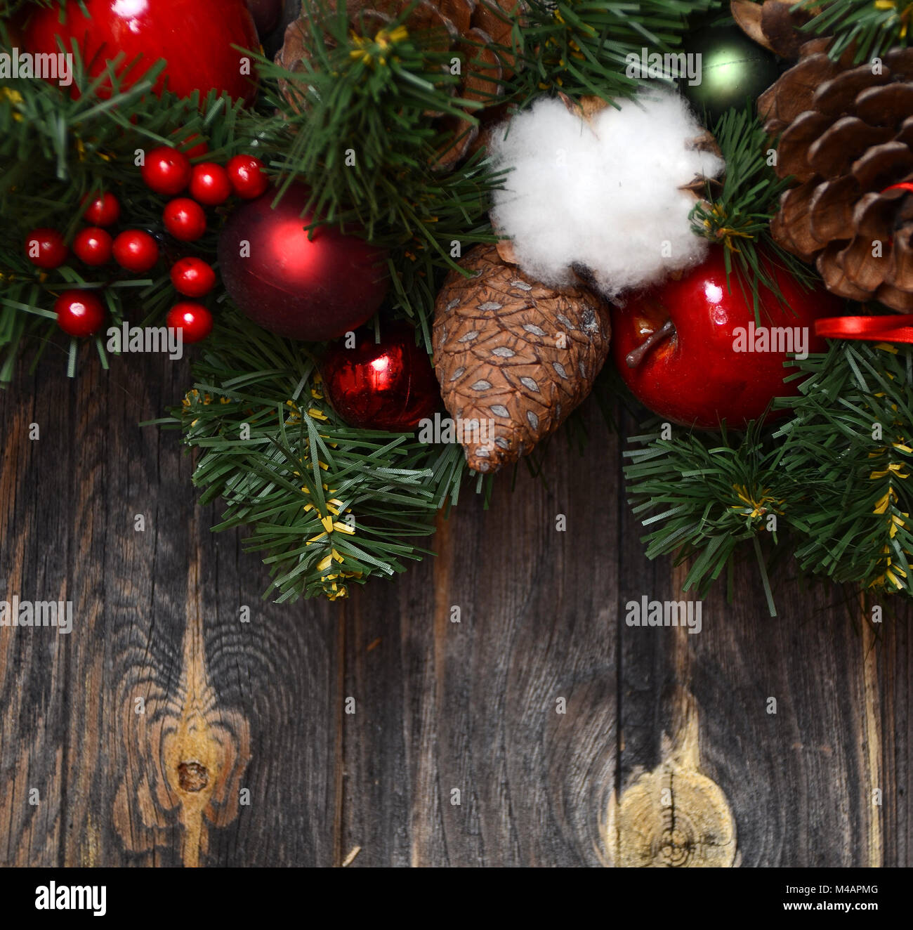 Old Fashioned Christmas Border Stock Photo by ©marilyna 165075472