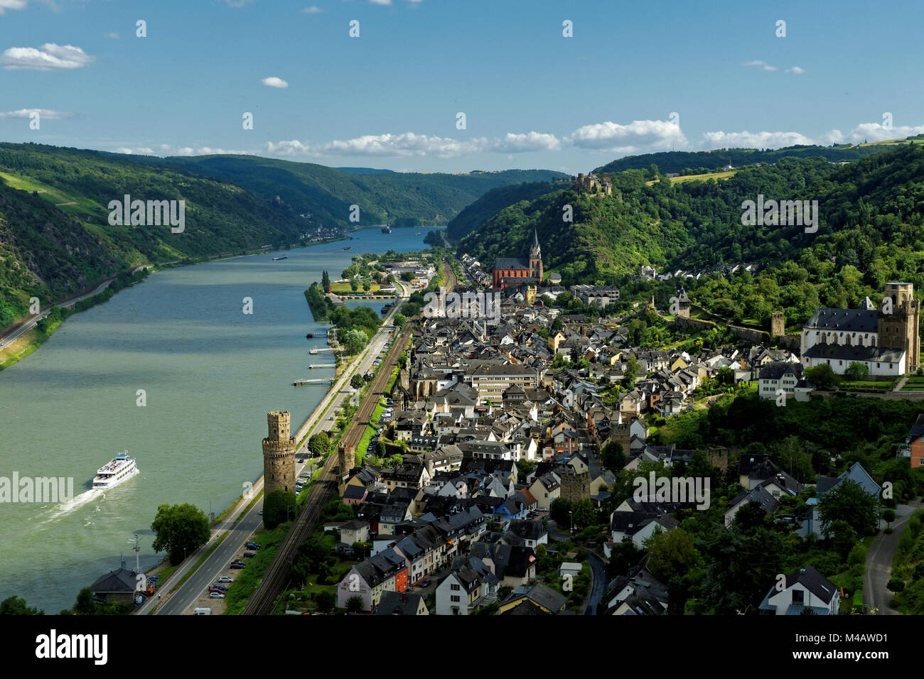 Oberwesel at river rhine Stock Photo Alamy