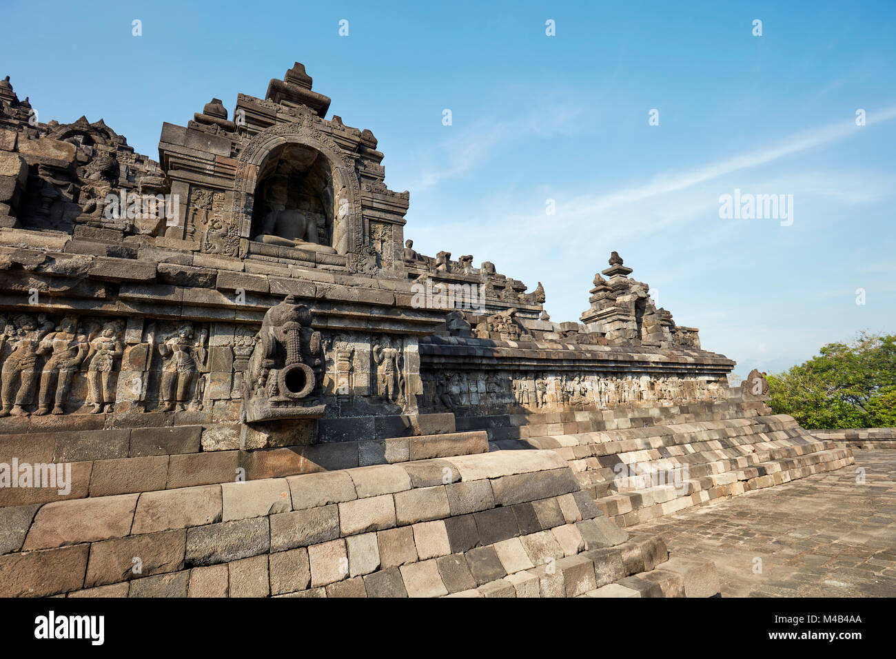 Javanese buddhist architecture hi-res stock photography and images - Alamy
