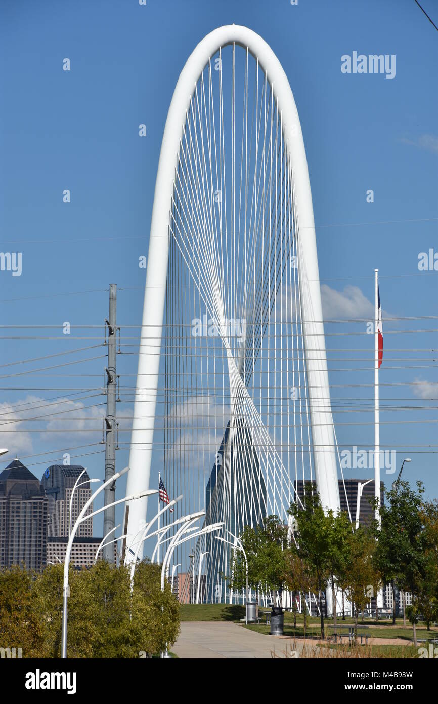 Margaret Hunt Hill Bridge in Dallas, Texas Stock Photo - Alamy