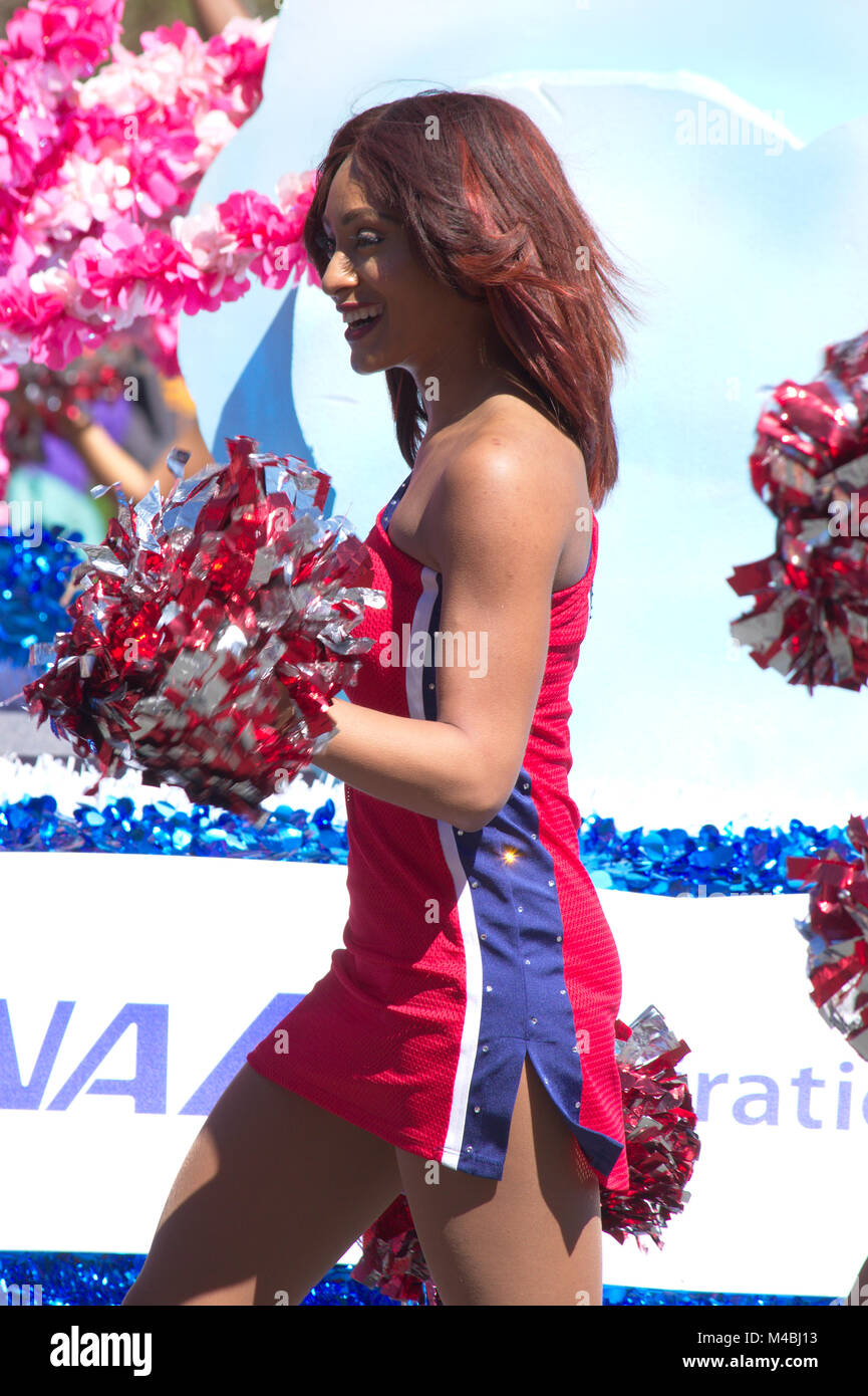 Washington Wizards Cheerleaders in Cherry Blossom Parade 2017 Stock Photo -  Alamy