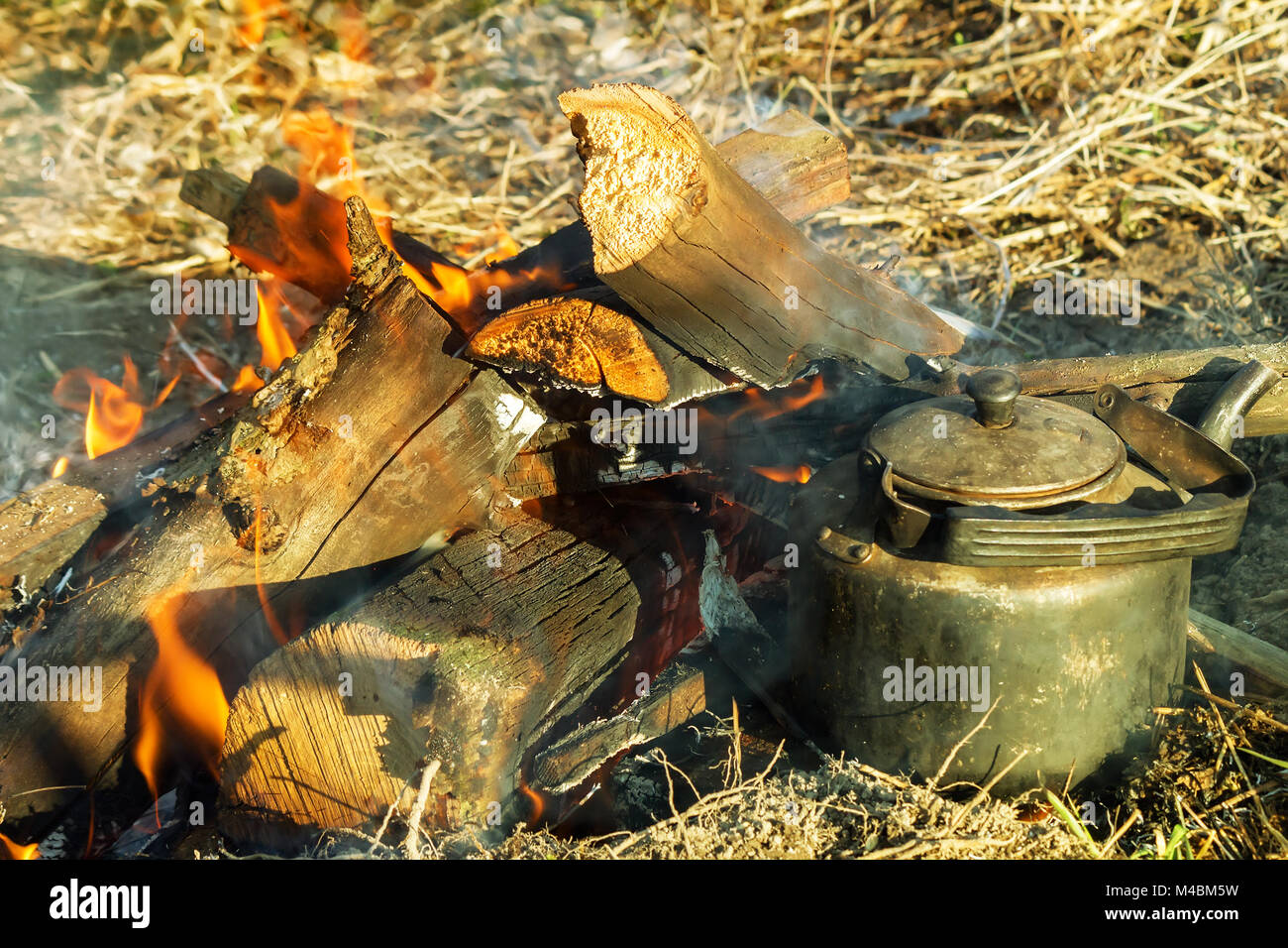Fire kettle hires stock photography and images Alamy