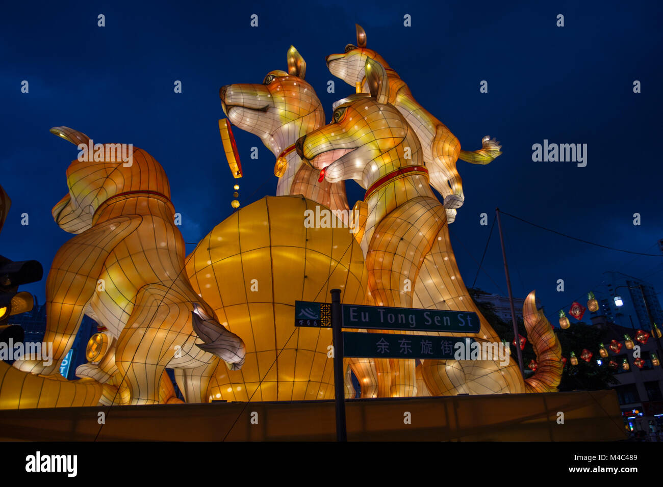 where to go on chinese new year eve singapore
