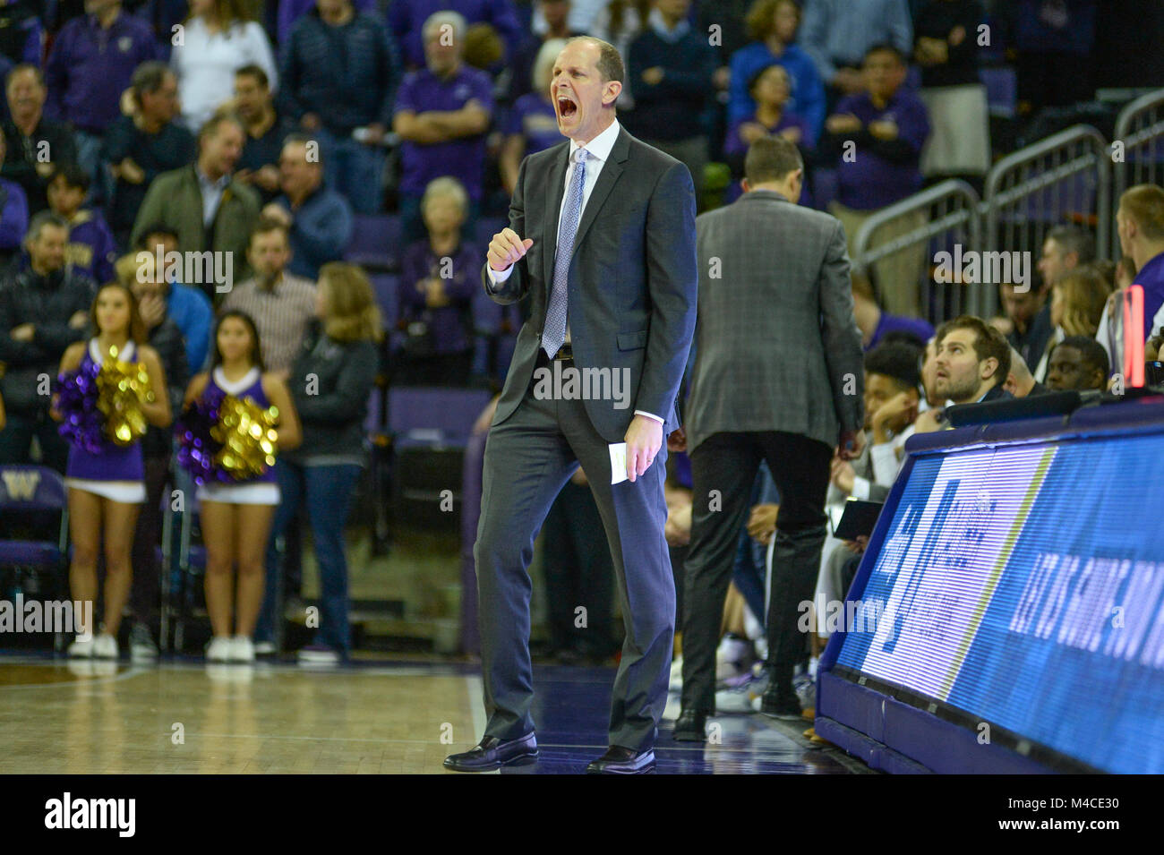 Seattle, WA, USA. 15th Feb, 2018. UW Head Coach Mike Hopkins during a PAC12 basketball game between the University of Washington and the University of Utah. The game was played at Hec Ed Pavilion in Seattle, WA. Jeff Halstead/CSM/Alamy Live News Stock Photo